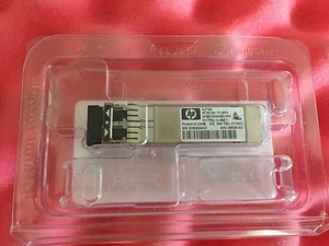 AJ718A GENUINE NEW HP 8G SW FC SFP+ TRANSCEIVER MODULE (INC VAT) - Afbeelding 1 van 2