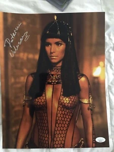 Foto autógrafa firmada por Patricia Velásquez Anck Su Namun 11x14 La momia certificado de autenticidad JSA - Imagen 1 de 3