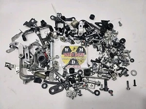 YAMAHA YZF R1 15 - 19 Dismantling Bolts Oem Available What's Pitured - Picture 1 of 1