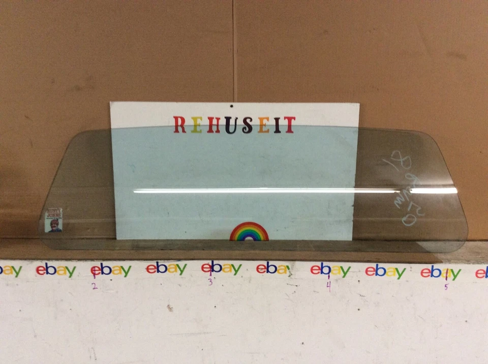 Dodge Ram 50 Mitsubishi Mighty Max 1981-1986 cristal trasero tintado OEM Foto 1 de 3