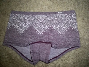 VICTORIAS SECRET BOYSHORT MAUVE LILA SCHNEEFLOCKE GROSS NEU - Bild 1 von 4