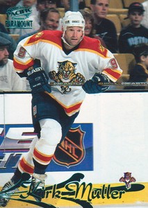 1997-98 Pacific Paramount Hockey Emerald Green #82 Kirk Muller Florida Panthers