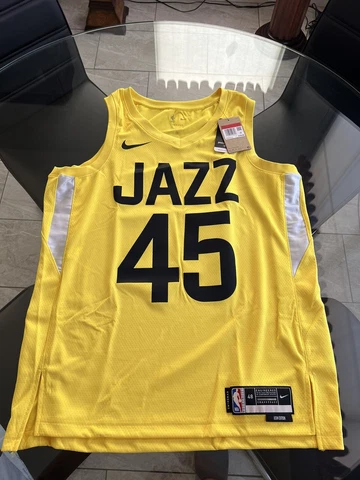Donovan Mitchell Utah Jazz Nike Swingman Jersey-Icon Edition-Yellow Cover