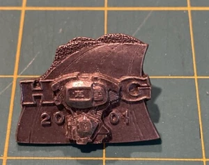 HARLEY DAVIDSON HOG 2001 CHAPTER PEWTER PIN - Picture 1 of 4