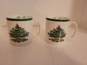 2 Spode Made in England Christmas Tree S3324-U Coffee Cup Mug 3 1/4" Tall - Picture 1 of 6