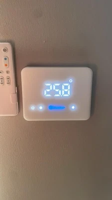 Finder BLISS Wi-Fi Cronotermostato Digitale - Bianco (‎1C.91.9.003.0W07) - Image 1 of 4