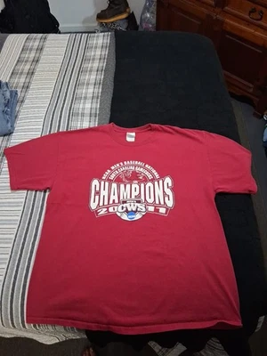 2011  SC Gamecocks CWS Champions T Shirt XL - Image 1 of 4