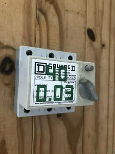 ALETA CUADRADA D 40A 30MA RCD DOBLE 2 POLOS 40/0,03/2 240V 40/0,03/2 RCCB - Imagen 1 de 3