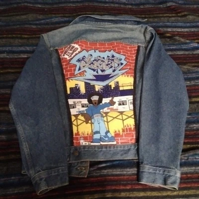 Chaqueta vaquera Levi's vintage pintada con graffiti años 80 70506-0214 talla 38 EE. UU. Foto 1 de 4