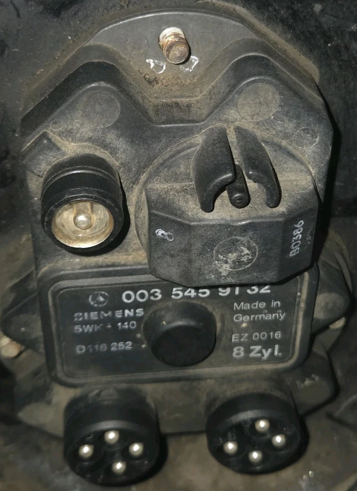 Модуль зажигания W126 86-91 Mercedes-Benz 420sel 560sel R107 560sec - Изображение 1 из 1