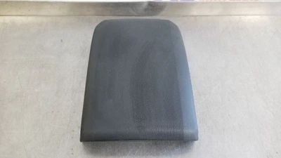 Toyota Tacoma TRD 17 2017 todoterreno consola de piso central reposabrazos tapa negro  Foto 1 de 4