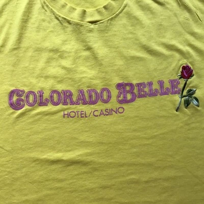 Camiseta Vintage COLORADO BELLE CASINO Pantalla Estrellas Amarilla XL Puntada Única con Rosa Foto 1 de 4
