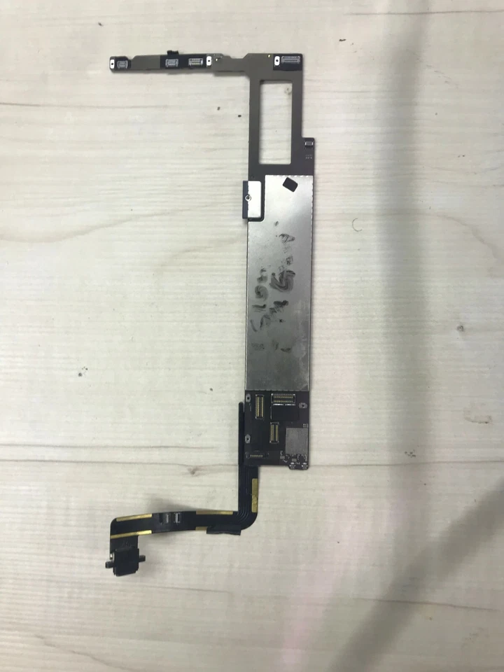 Apple iPad 6th Generation Motherboard Spares  - Image 1 of 1