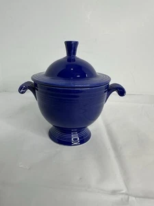 FiestaWare Cobalt Blue Sugar Bowl With Lid Scroll 1936-1941 Homer Laughlin Flaw - Picture 1 of 11