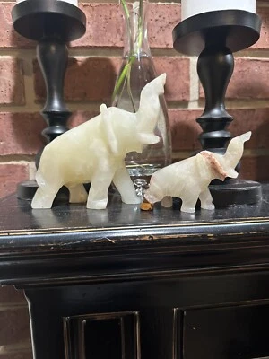 Vintage Hand Carved Marble/ White Onyx Quartz Stone Elephant  Mama And Baby CUTE - Image 1 of 4