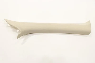 2016-2020 MITSUBISHI OUTLANDER ПЕРЕДНЕЕ ПРАВОЕ ЛОБОВОЕ СТЕКЛО ОТДЕЛКА СТОЙКИ OEM TRIM_22J - Изображение 1 из 4