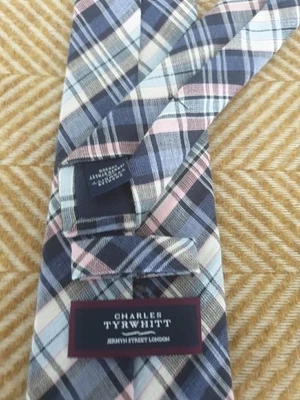 BNWOT Charles Tyrwhitt Silk & Linen Tie 8cm - Image 1 of 4