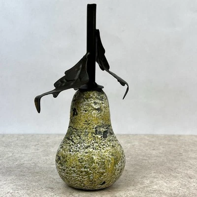 Escultura de pera envejecida de piedra decorativa granja hojas de metal de bronce verde Foto 1 de 4