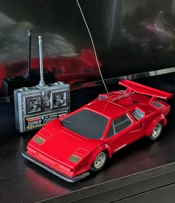 Vintage RADCON LAMBORGHINI COUNTACH 5000 RADIO CONTROL RC 1:14 - Image 1 of 4