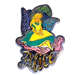 Alice in Wonderland Lapel Trading Tie Pin Cat 2008 Disney© Store Exclusive MIP - Picture 1 of 4