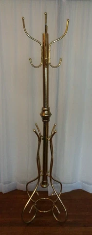 Vintage Hat & Coat Rack Brass Color Gold tone metal - Pick Up NJ only - READ Cover