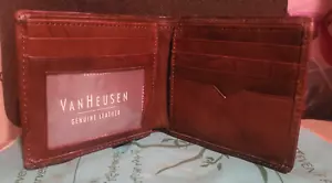 MEN'S VAN HEUSEN GENUINE LEATHER WALLET DARK BROWN FOLD NEW WITH OUT BOX - Picture 1 of 3