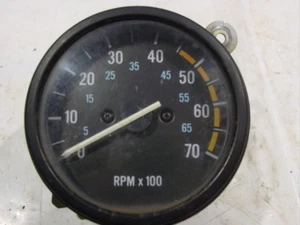 87-90 Jeep Wrangler 6 cilindros 258 tachómetro YJ medidores tablero 56002915 - Imagen 1 de 4