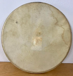 20 pulgadas. Años 40 50 De Colección CABEZA DE PIEL DE BECERRO Bajo Tambor Piel de becerro Oscilación Era Sin Agujeros - Imagen 1 de 8