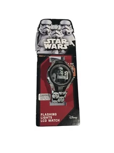 Star Wars Flashing Lights Lcd Watch - Picture 1 of 3