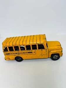 Vintage Hubley Short School Bus Toy 9.5" Long and 4" Tall - Picture 1 of 9