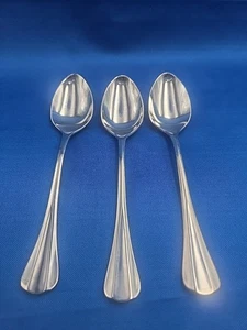 Lot of 3 International Lyon SYMMETRY Stainless Teaspoons 6 1/8" - Picture 1 of 5