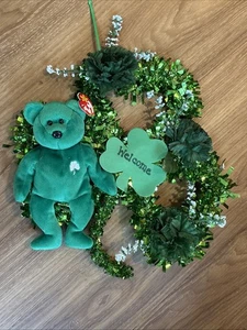 St Patricks Day Welcome Kleeblatt geformter Kranz Beanie Baby Erin Handarbeit Neu - Bild 1 von 19