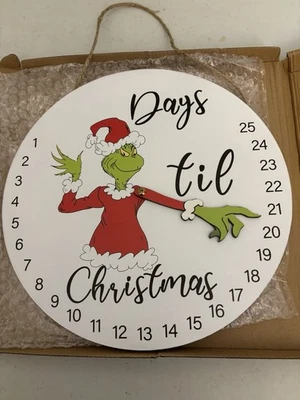 Grinch wood en Christmas countdown to Christmas hanging sign. New in box  - Image 1 of 4