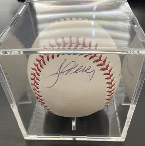 John Flaherty Autographed Rawlings Official MLB baseball With Display Case - Picture 1 of 6