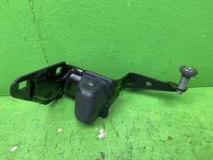 VAUXHALL MOVANO B MASTER Sliding Door Roller Bracket Left Top 777950673R 10- - Picture 1 of 3