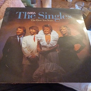 ABBA The Singles - The First Ten Years Double LP Vinyl Record 1982 - Picture 1 of 9