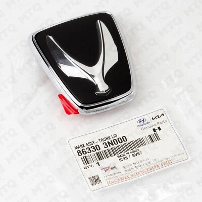 Emblema de puerta trasera Equus original 86330-3N000 para Hyundai Foto 1 de 4