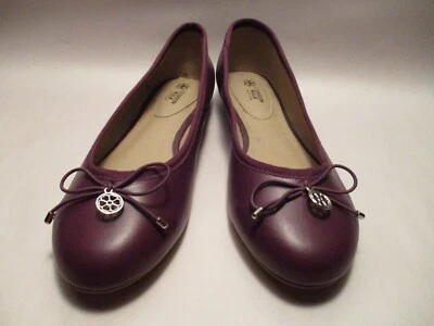 Cushion Walk by Avon Womens size 7 Plum Slip on Ballet Flats, Bow & Charm at Toe - Image 1 of 4