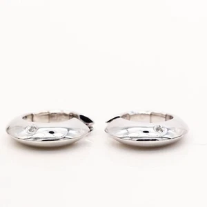 Piaget Creolen 750/18K Weißgold 2 Diamanten 0,05ct TW/VVS - Wert 6.000€ - Bild 1 von 2