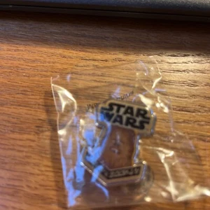 Starwars Funko Pop Chewbacca Smugglers Bounty Pin Metal Enamel 2017 - Picture 1 of 2