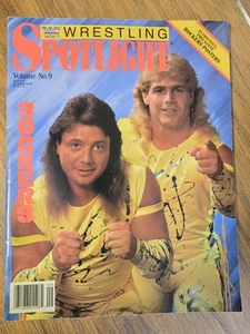 VTG 1990 WWF SPOTLIGHT MAGAZINE Vol. No. 9 THE ROCKERS 2 Giant Posters Included - Picture 1 of 15