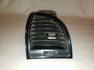 2011-2014 OEM Chrysler 300 Dash Air Vent Grill Left Side Outer 0203167DX8AF - Picture 1 of 6
