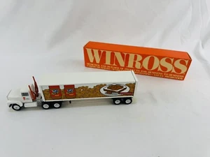 Reeses Peanut Butter Children's Miracle Network Winross Truck - Picture 1 of 8