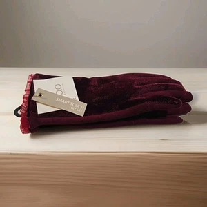NWT Women's Smart Touch Screen Gloves Burgundy Soft Winter Warm Clothing - Picture 1 of 11