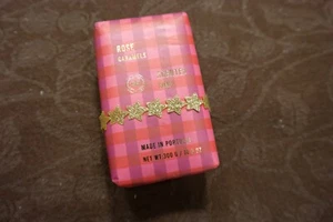 CASTELBEL ROSE KARAMELLEN DUFTSEIFE - Bild 1 von 2