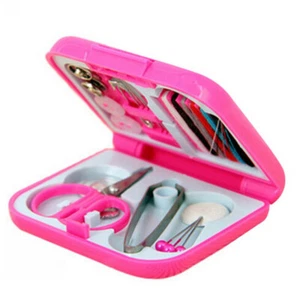 Portable Sewing Kit Mini Travel Box Sewing Tools DIY Kits Needle Home - Imagen 1 de 11