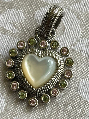 Judith Ripka Fregona y Piedra Rosa y Verde CORAZÓN Plata Esterlina 925 Potenciador Penda Foto 1 de 4