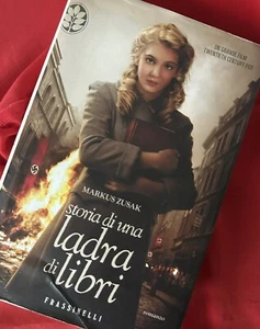 🌈Narrativa Romanzo Libro Storia di una Ladra di Libri Zusak 560 Pag. del 2014 - Foto 1 di 8