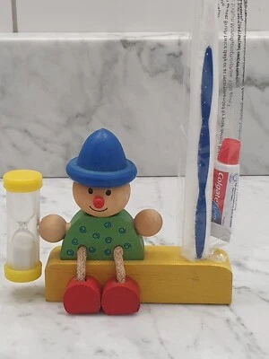 Suporte clássico de madeira com temporizador de ovos cores primárias tradição escova de dentes alemã - Imagem 1 de 4