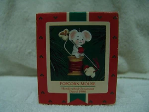 HALLMARK ORNAMENTO NATALIZIO POPCORN TOPOLINO 1986 CON SCATOLA ORIGINALE - Foto 1 di 4